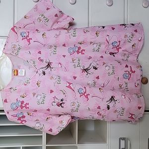 Used scrub top 2XL Dr. Seuss Thing 1 Thing 2 top
